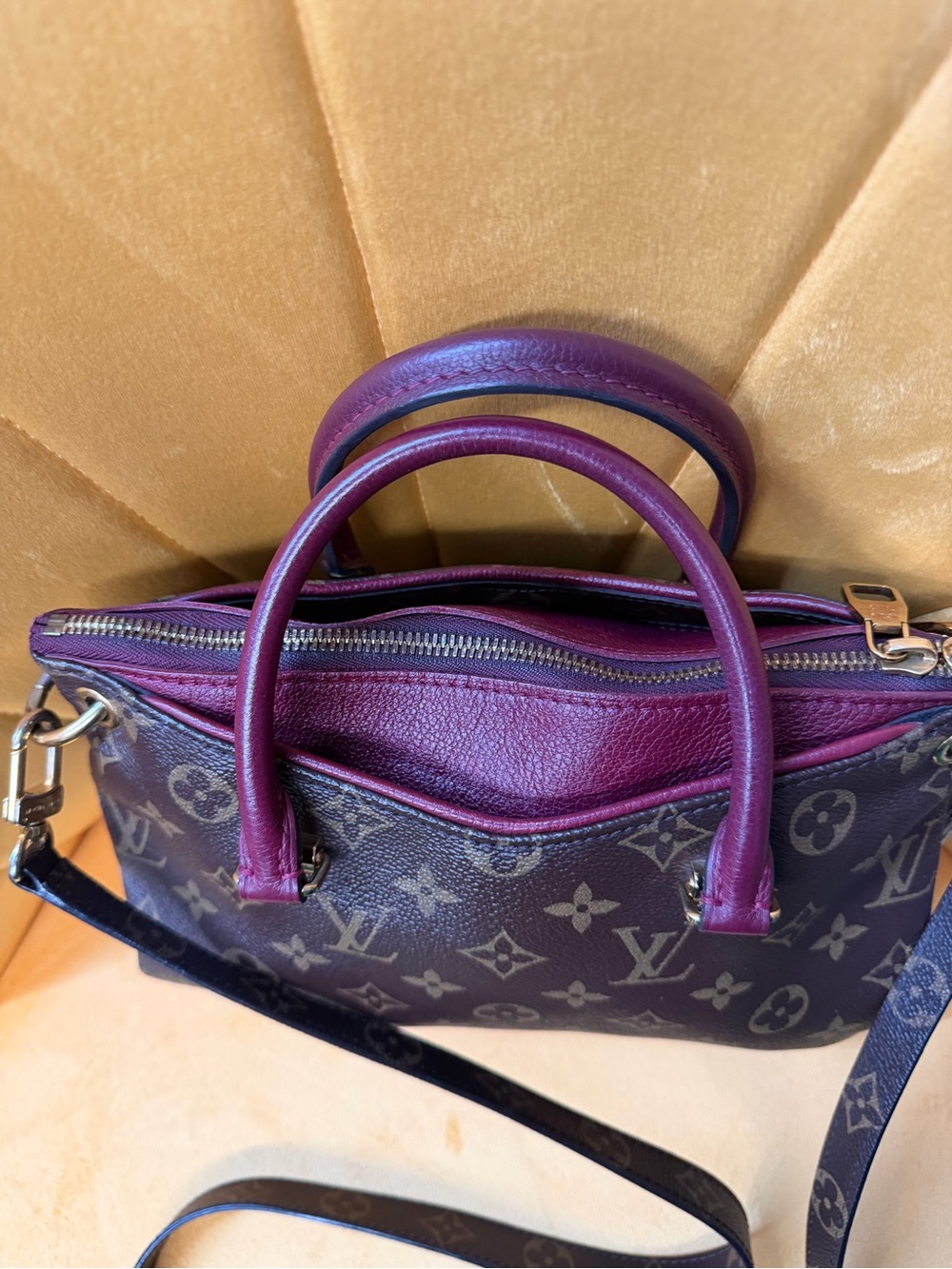 Louis Vuitton Monogram Canvas Plum Trim Top-Handle Satchel - Picture 4 of 13